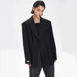 Irregular large silhouette suit