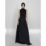 Black high waisted A-type dress and long skirt