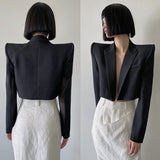 High shrug shoulder patchwork sleeve slim short LAPEL SUIT